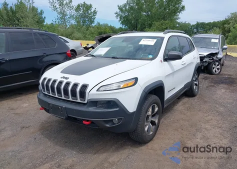 2014 Jeep Cherokee Trailhawk z USA, uszkodzony, nr VIN 1C4PJMBS5EW161434